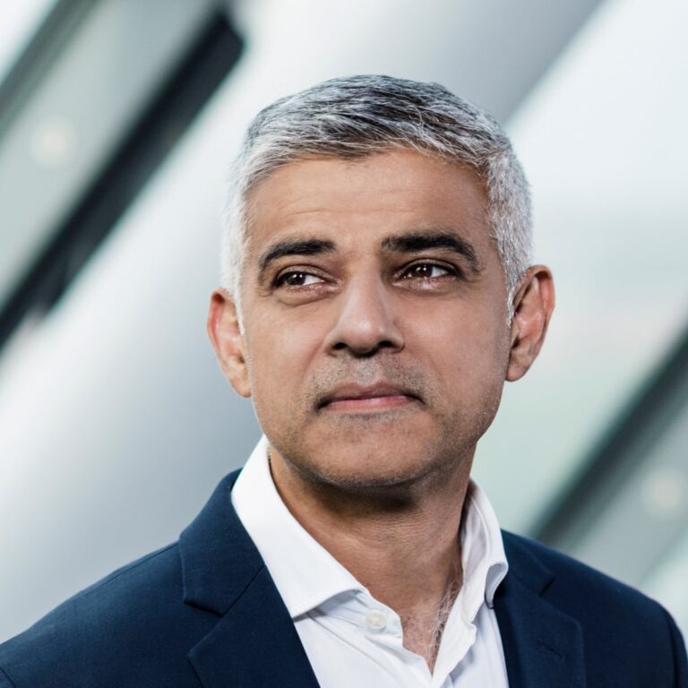 Extremist Zionists attack the Muslim Mayor of London Sadiq Khan for posing a reasonable and legitimate question